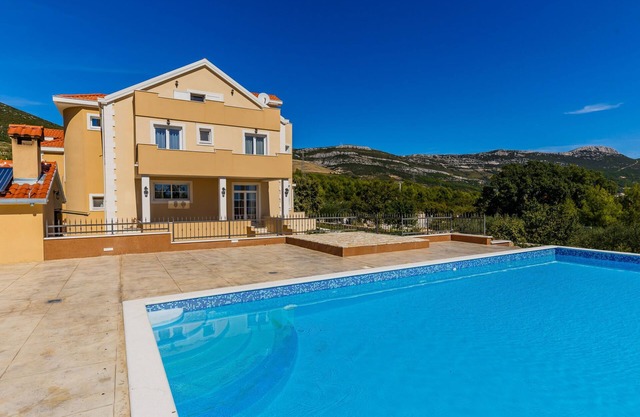 Vacation home Suzy by Interhome