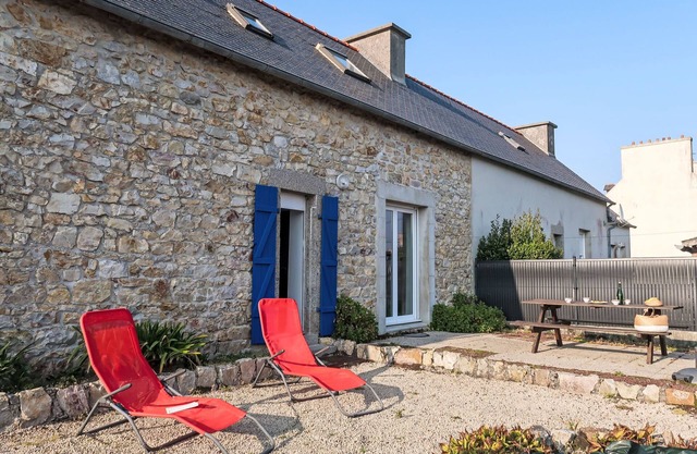 Vacation home Ty Pol by Interhome
