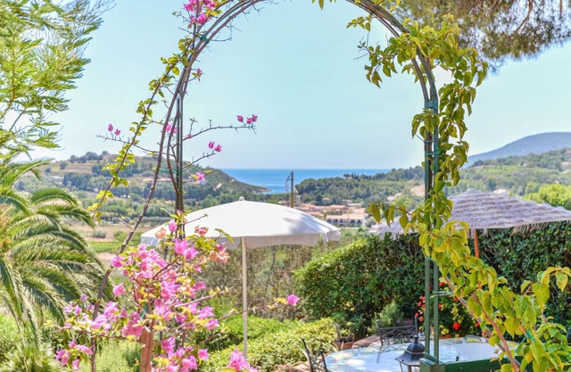 Vacation home Tosca by Interhome