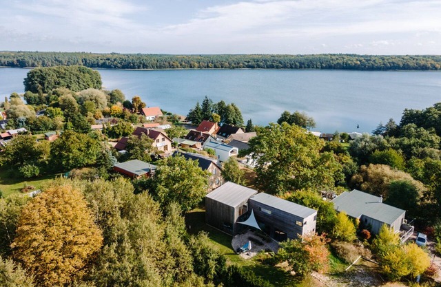 Vacation home Übersee with water view