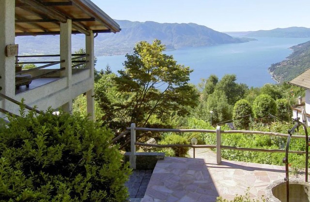 Vacation home Villa delle Rose in Cannero Riviera - 10 persons, 5 bedrooms