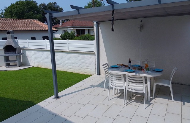 Vacation home/Villa Royan/Vaux sur mer 250 m from the sea, close to shops
