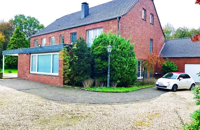 Vacation home Villa EMG Düsseldorf Venlo Kempen 22P