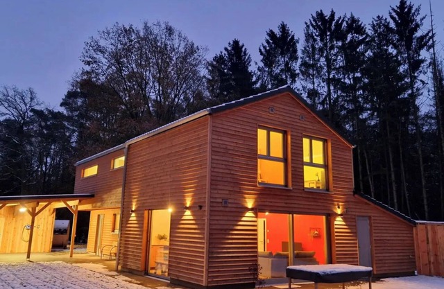 Vacation home "Waldhaus Tiedtke" with large garden, outdoor pool and barrel sauna