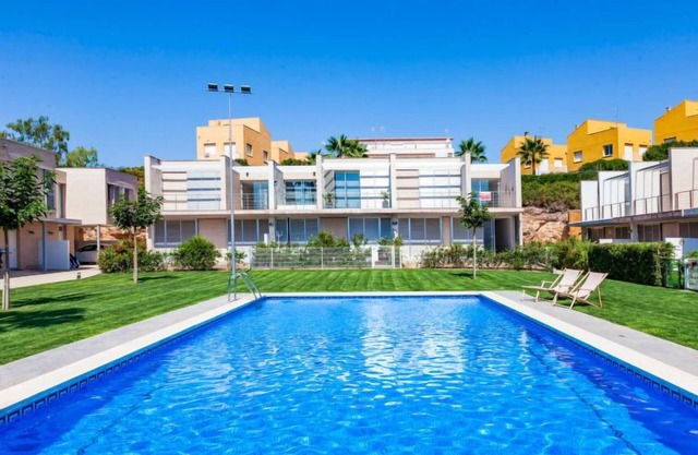 Vacation home Xaloc by Interhome