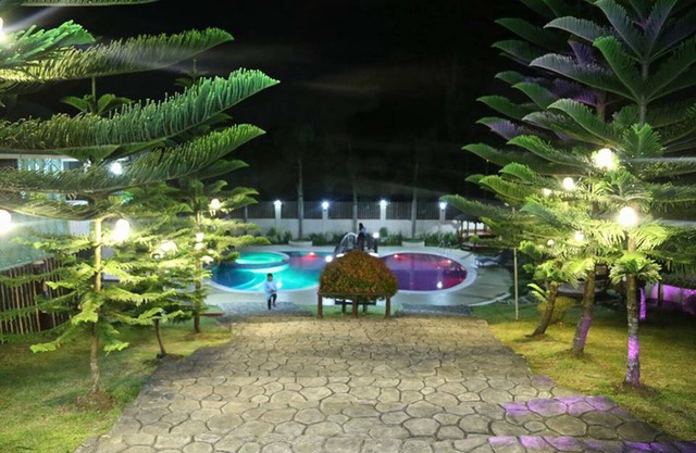 Vacation House - House 2