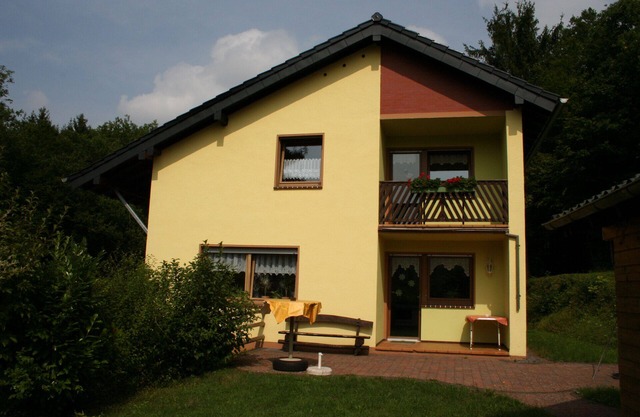 Vacation in the beautiful Vulkaneifel. Family and child friendly! Eifelsteig