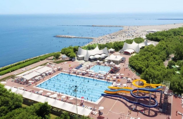 Vacation Village Isamar Mobilehome Nova XXL AGISA for 10 people