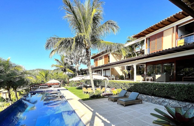 Vacation rentals at Ferradurinha Beach in Búzios - Buz013