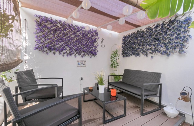 Vacation Studio 'Loft Cerca Del Mar Tenerife' with Shared Terrace, Shared Garden and Wi-Fi