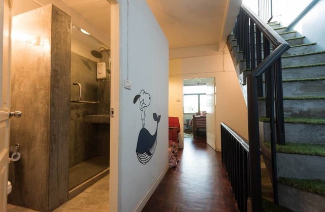 Vacation Townhome near BTS Ekamai