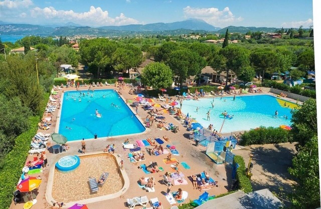 Vacation village Cisano Mobilehome Rubino Lux for 6 persons