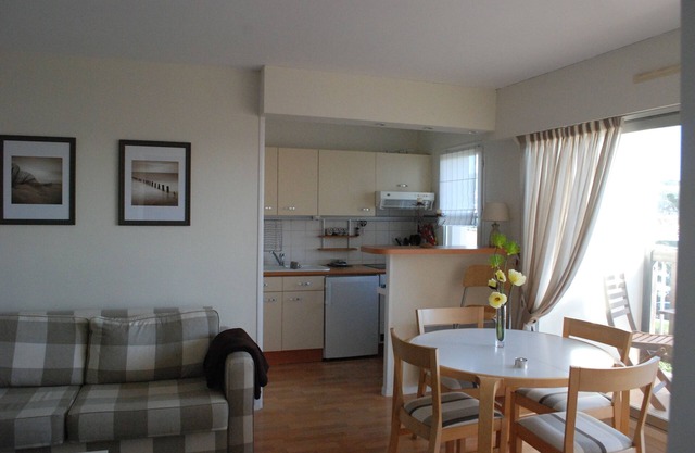 Vacations by the sea 40 m² apartment in Cabourg