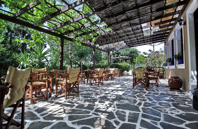 Vagia Beach Apartments