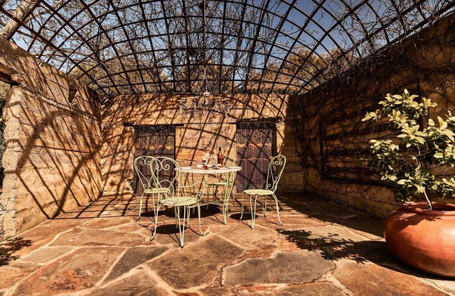 Vale Hill Barn ~ Daylesford Region ~ Iconic landmark property