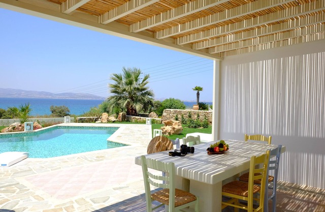 Valea 4 Bedroom Sea View Villa in Naxos