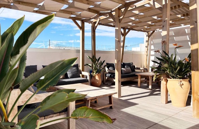 Valencia Luxury - Calma Beach Apartments
