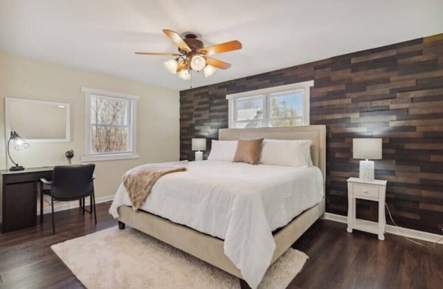 Valley Vista-Mins to Skyline Drive-HOT TUB- King-Queen Beds, Great location.