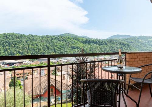 ValSeriana Skyline Panoramic View BG Mountain