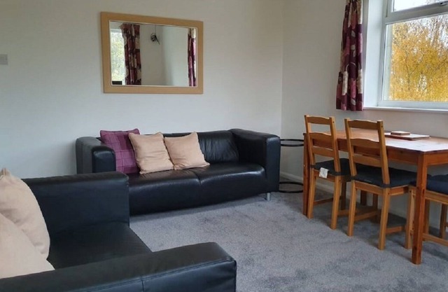 Value 2 bed flat for Gloucester & Cheltenham