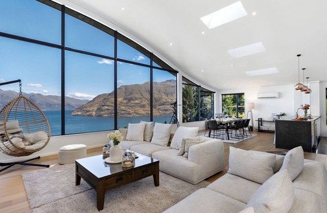 Vanda Heights - Spa Pool - Spectacular Lake & Mountain Views