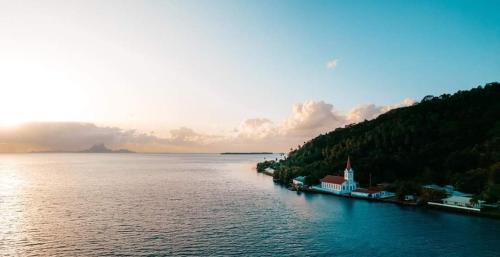 VANIRA sunset Tahaa