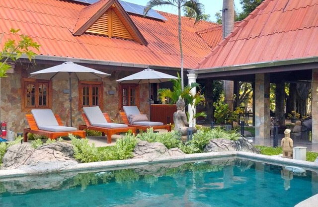 Varaya Resort , Luxury resort in Ban kraek , Pattaya