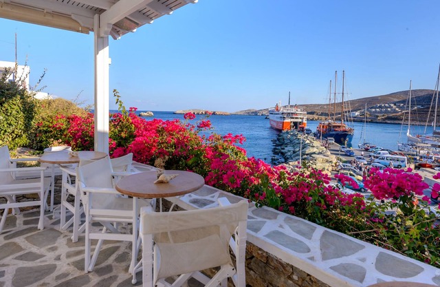 Vardia Bay Studios