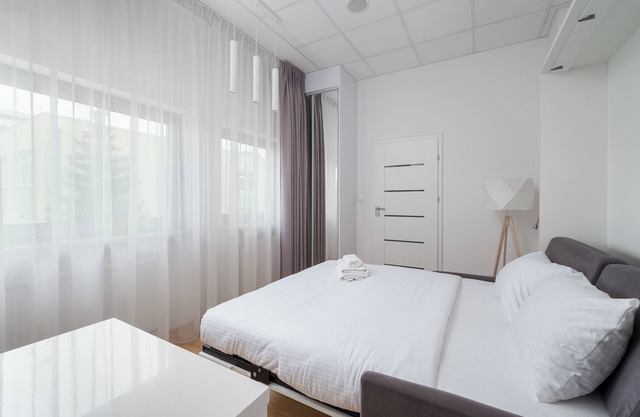 Varsovia Jerozolimskie Studio 223