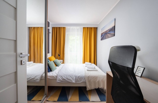 Varsovia Metro Comfort Apartment