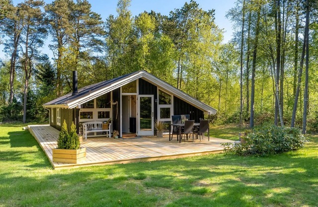 "Vasa" - 400m from the sea by Interhome