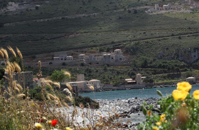 Vasilios Apartments Hotel