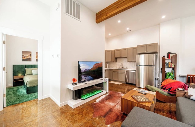 Vaulted Den | Chic Central 1BR + Fireplace