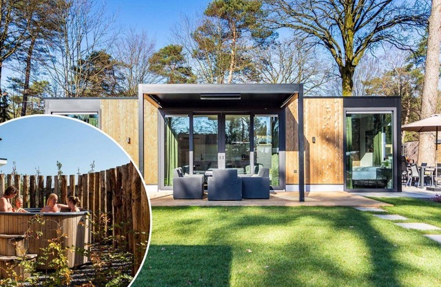 ✓ Veluwehoeve at Recreatiepark Beekbergen ✓ Holiday home for 4 persons ✓ Located in Beekbergen (Gelderland) ✓ Holiday park on the Veluwe ✓ Book directly through the park