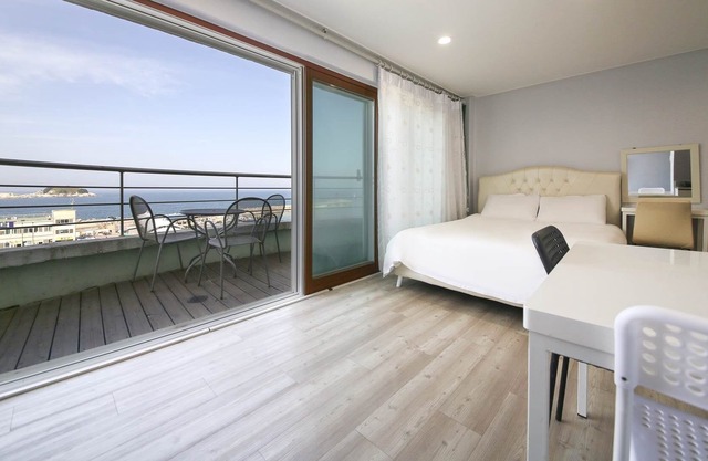 VeneChia Pension