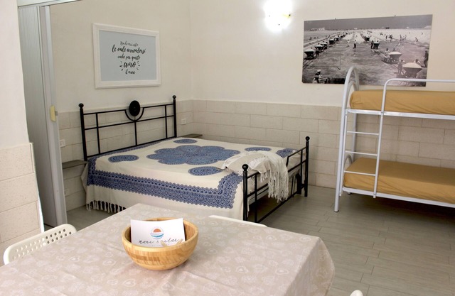 Very comfortable studio apartment a stone's throw from the sea and the spa in Margherita di Savoia