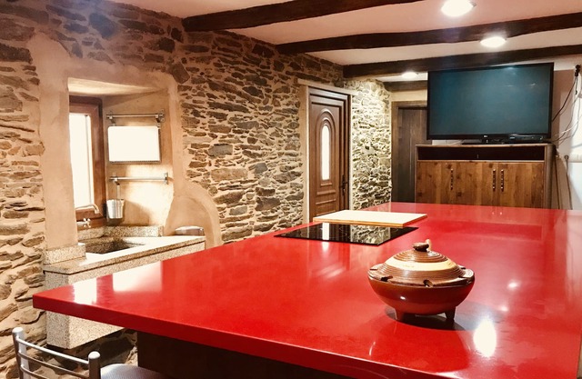 Very cozy rustic house near Santiago de Compostela