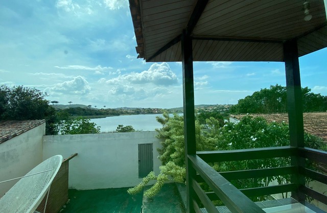 Very good house, well located, close to shops in general and Geribá beach