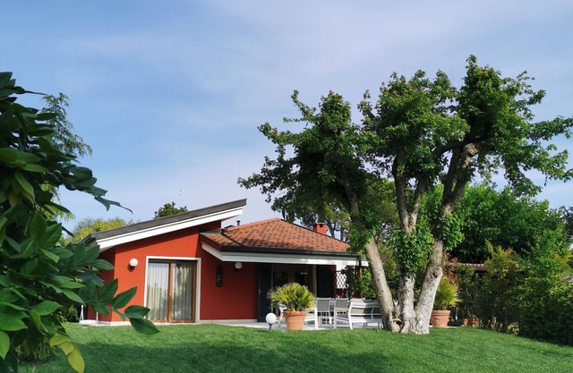 Very nice 'villetta' in beautiful and quiet fully garden.
