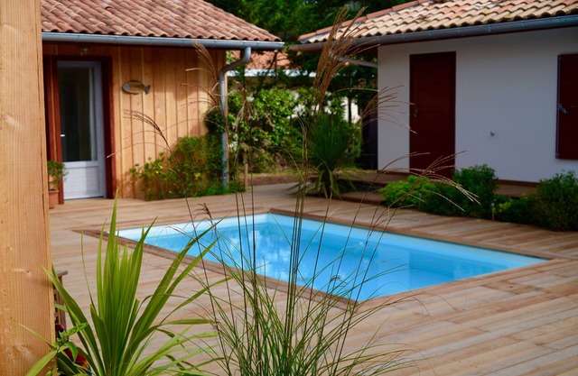 Very pretty seaside house, warm and well-equipped