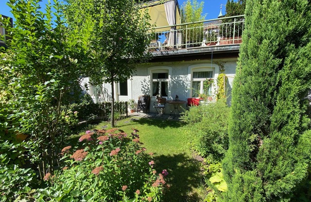 Very quiet apartment with private garden, Wifi and parking the hearth of Brixen