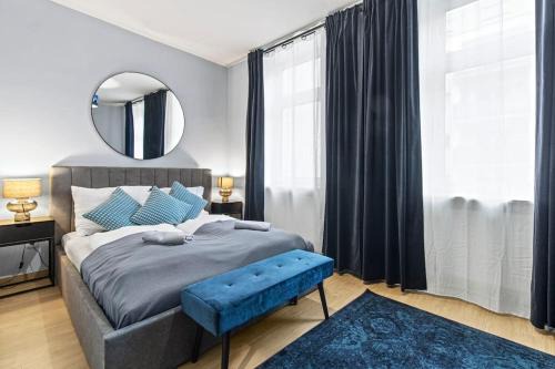 Very Spacious 4BR, 3 min to Matzleinsdorferplatz