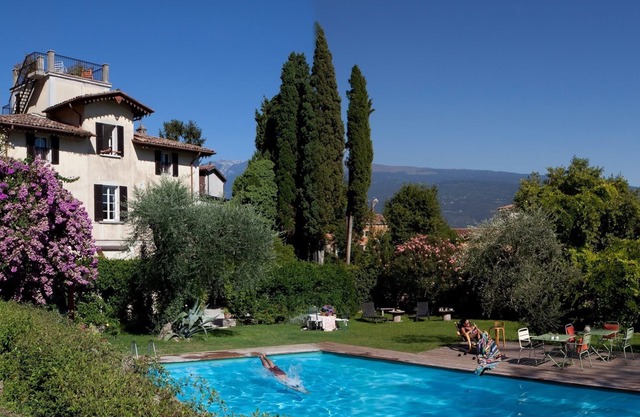 VG ATTICO Near the lake with POOL -100 mt from the beach pool