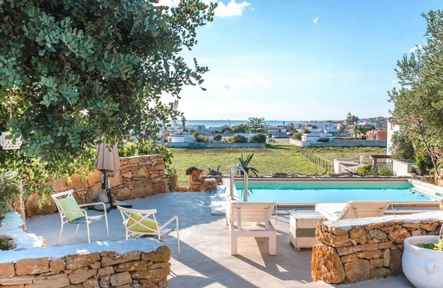 Villa Paola - Cosy private villa near the sea
