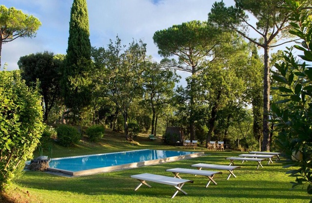 Villa in San Casciano In Val Di Pesa with 8 bedrooms sleeps 16