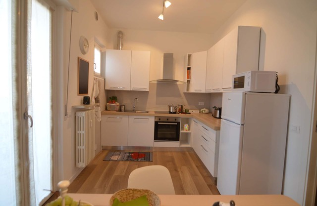 Via da Velo is a renovated apartment. Allows guest comfort.