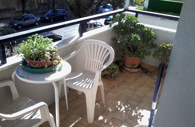 Via De Pace Flat, 18