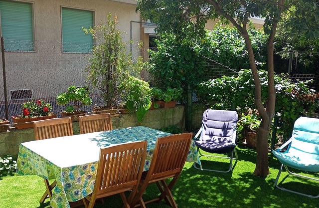 VICTOR APARTMENT 100 METERS FROM THE BEACH