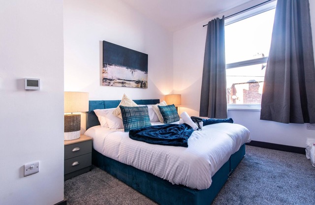 Victoria Apartment 3: Contractor's Choice 3BR in Hartlepool