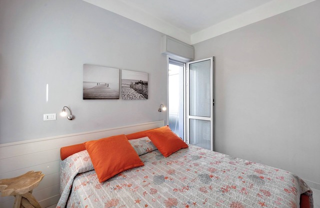 'Victoria Apartments Mediterraneo' with Balcony, A/C & Wi-Fi